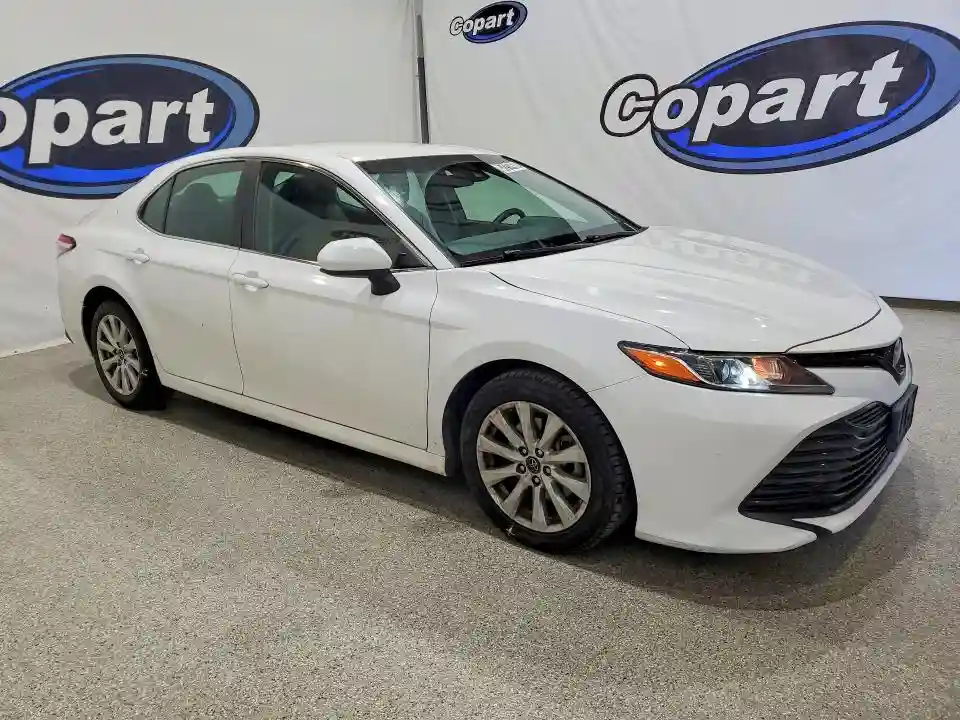 4T1B11HKXJU014107 2018 TOYOTA CAMRY-3