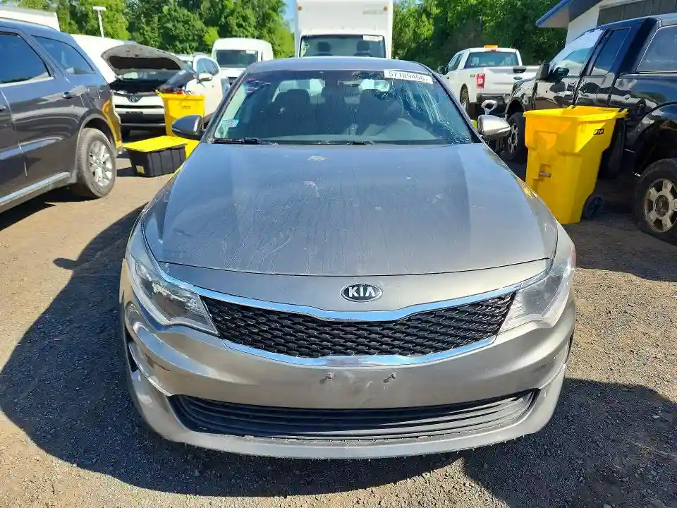 5XXGT4L30JG249188 2018 KIA OPTIMA-4