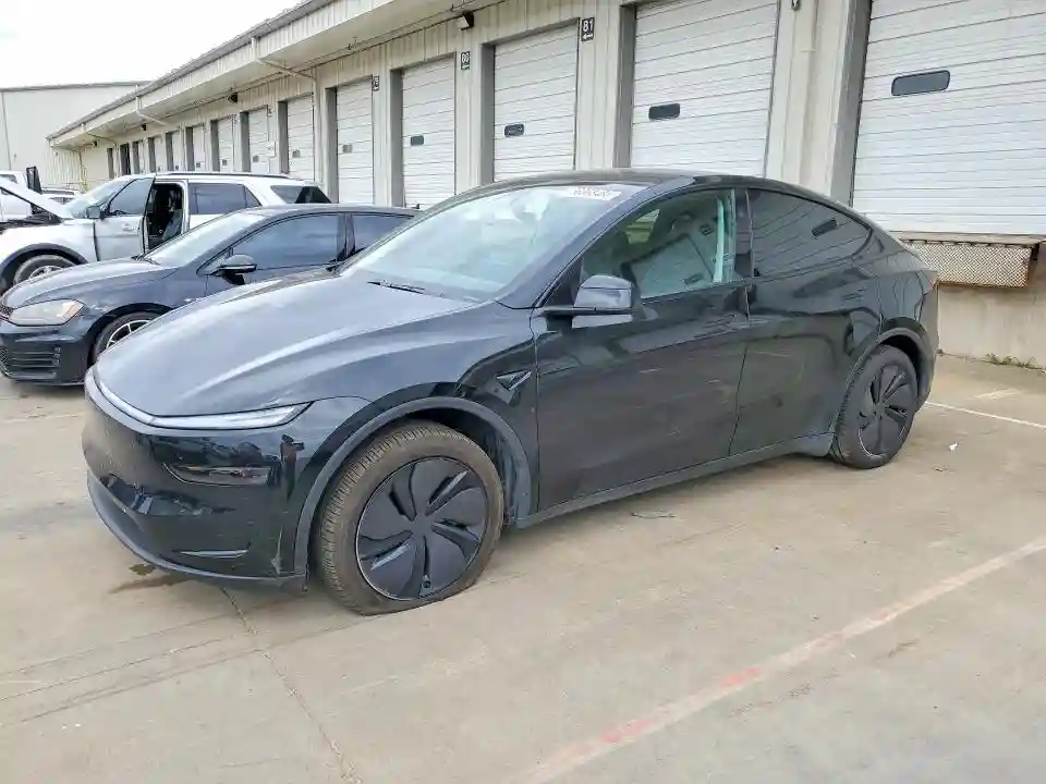 7SAYGDEE6TA488998 2026 TESLA MODEL Y-0