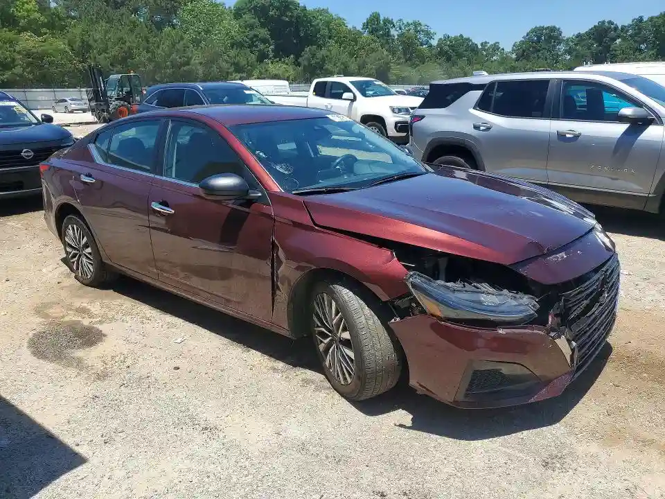 1N4BL4DV3SN333981 2025 NISSAN ALTIMA-3