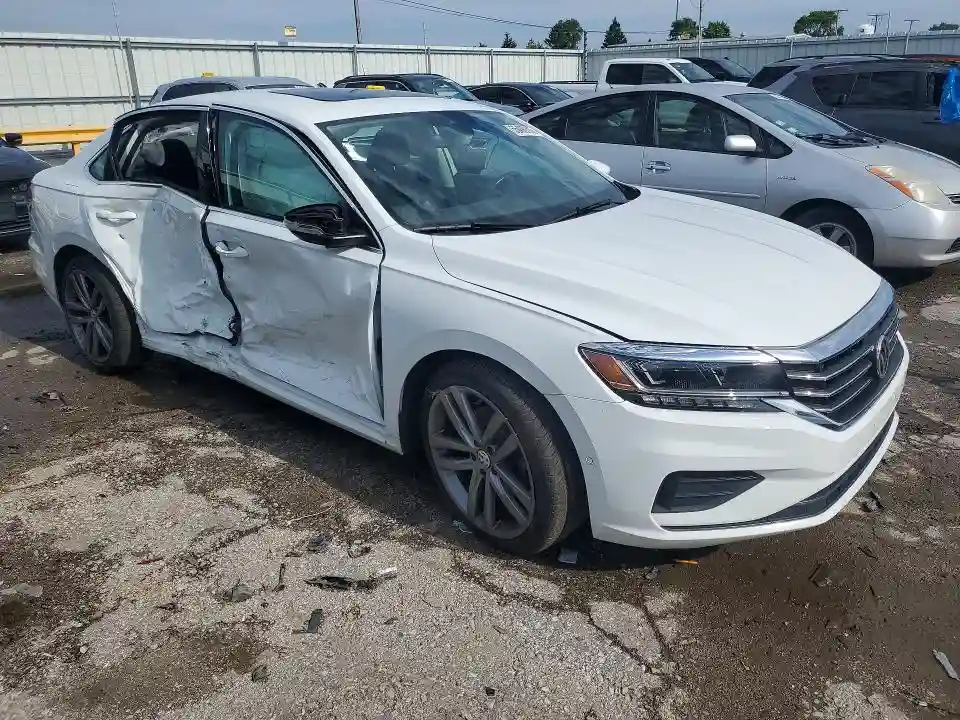 1VWCA7A38LC016460 2020 VOLKSWAGEN PASSAT-3