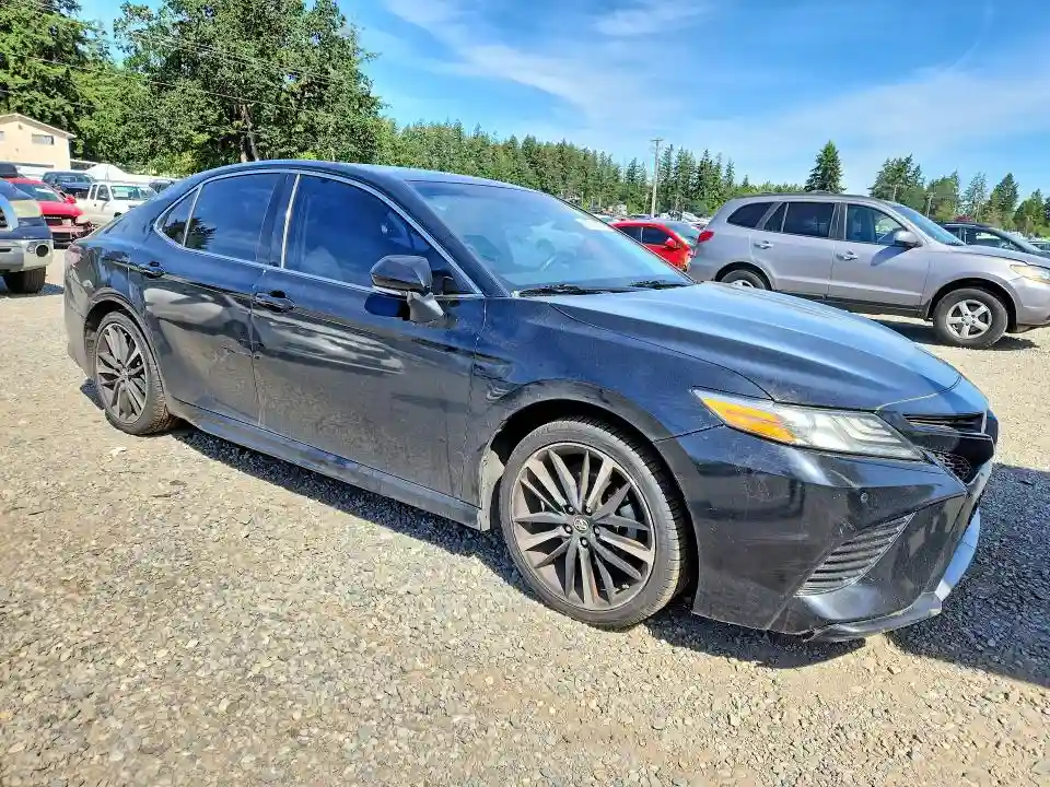 4T1B61HK2JU132878 2018 TOYOTA CAMRY-3