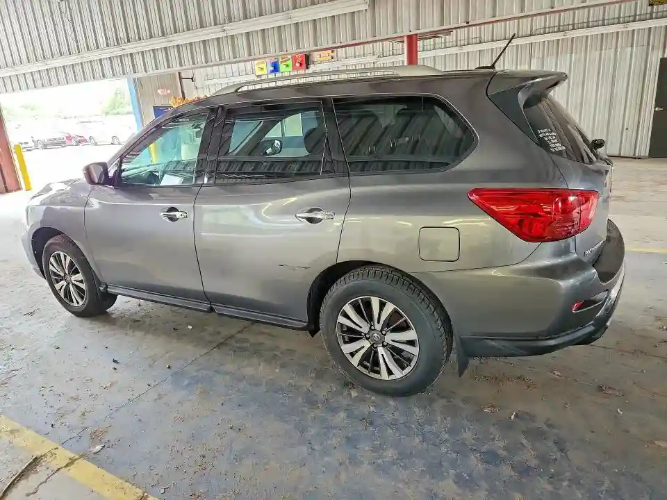 5N1DR2MM3HC911557 2017 NISSAN PATHFINDER-1
