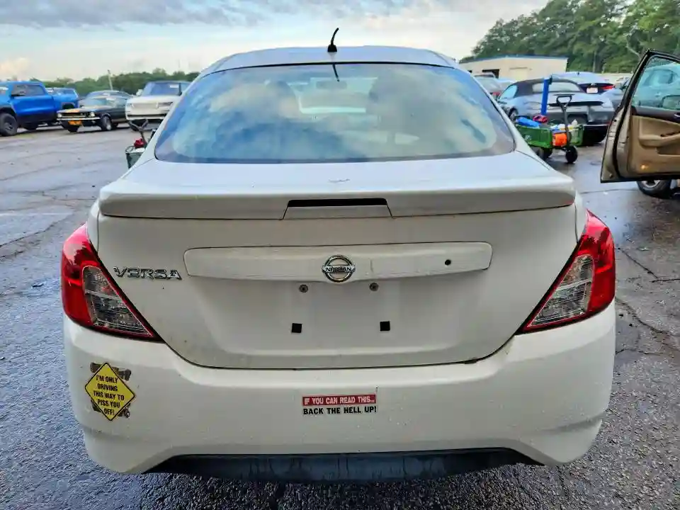 3N1CN7AP6JL828998 2018 NISSAN VERSA S PL-5