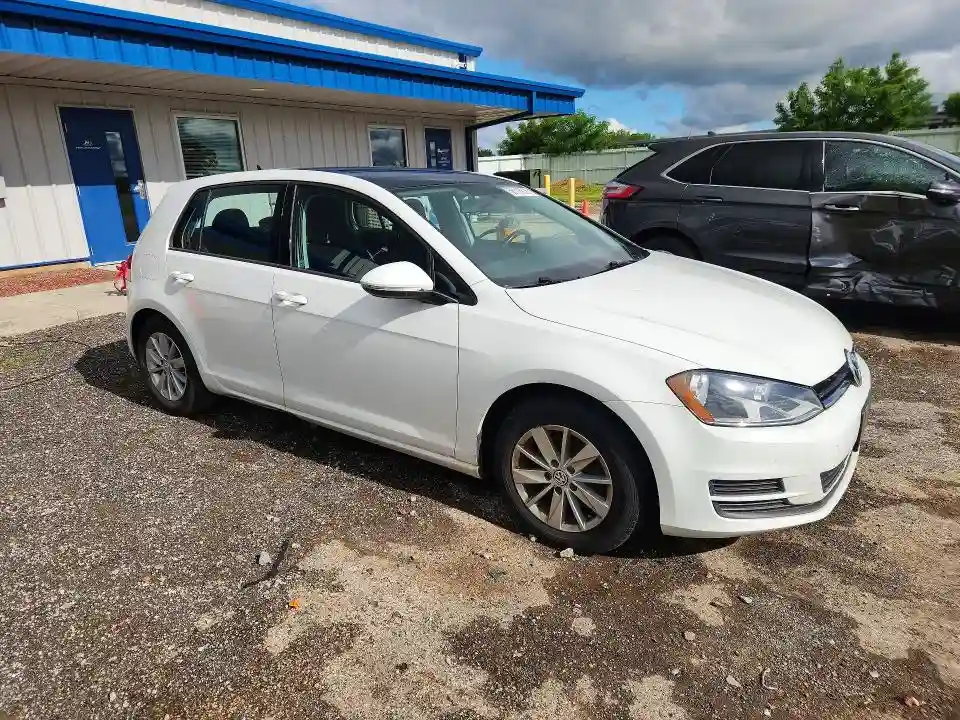 3VW217AU6GM038532 2016 VOLKSWAGEN GOLF-3