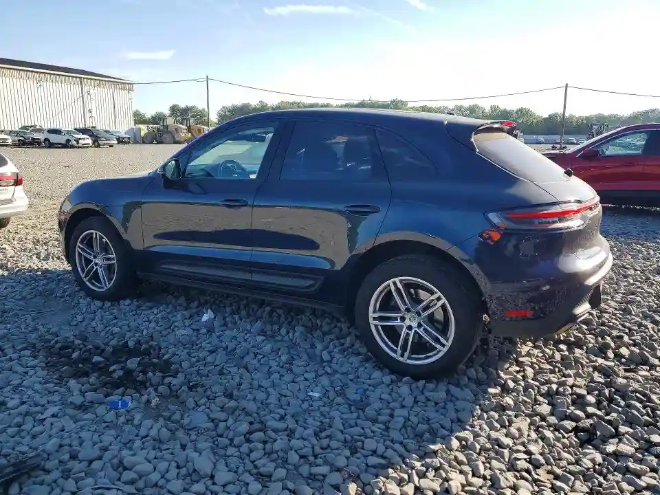 WP1AA2A56NLB07114 2022 PORSCHE MACAN-1
