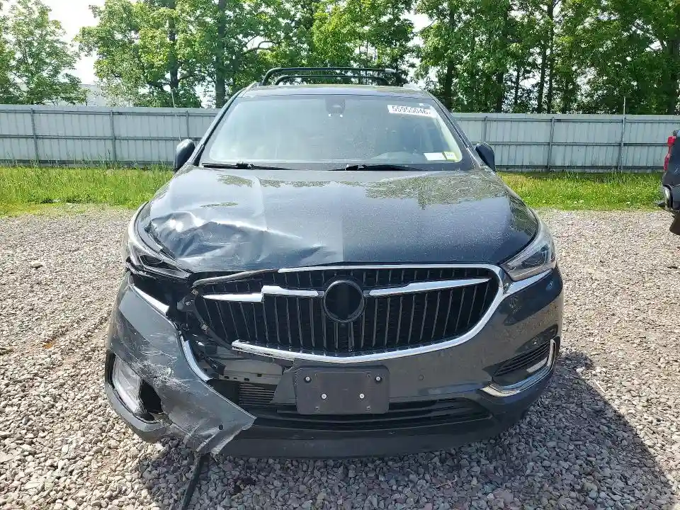 5GAEVBKW0JJ216173 2018 BUICK ENCLAVE-4