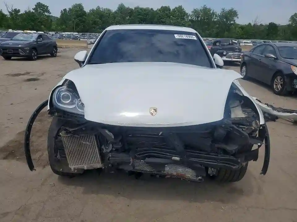 WP1AB2A21GLA96576 2016 PORSCHE CAYENNE-4