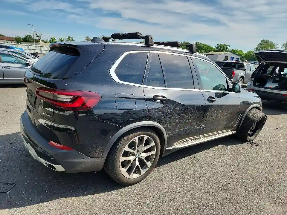 5UXCR6C03M9E57406 2021 BMW X5-2