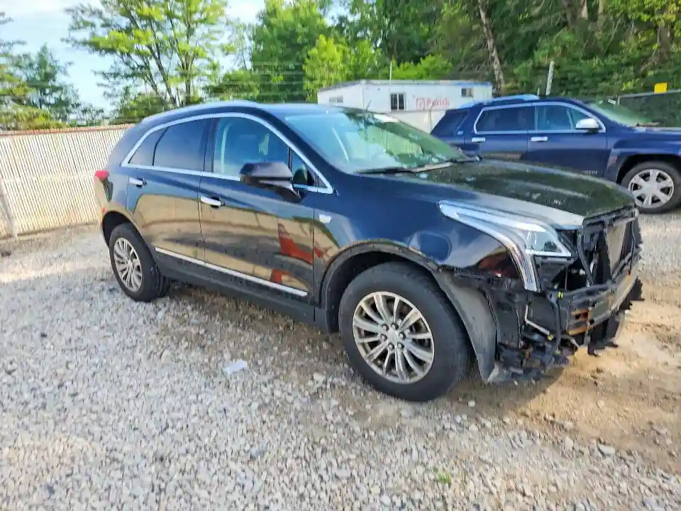 1GYKNDRS8JZ223285 2018 CADILLAC XT5-3