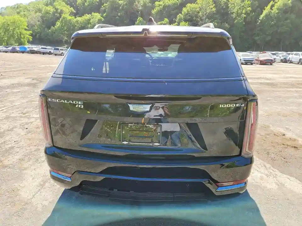 1GYTEFKL1SU100607 2025 CADILLAC ESCALADE I-5