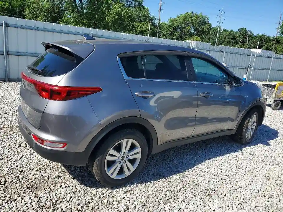 KNDPMCAC4J7303479 2018 KIA SPORTAGE-2