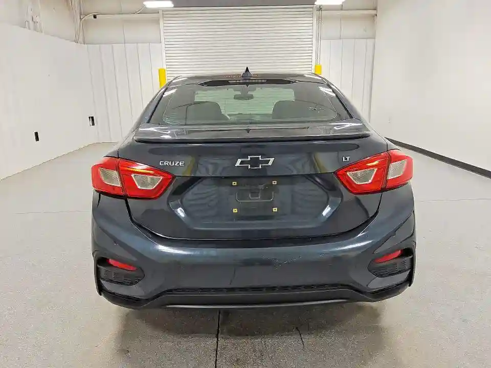 1G1BE5SM3J7229037 2018 CHEVROLET CRUZE-5