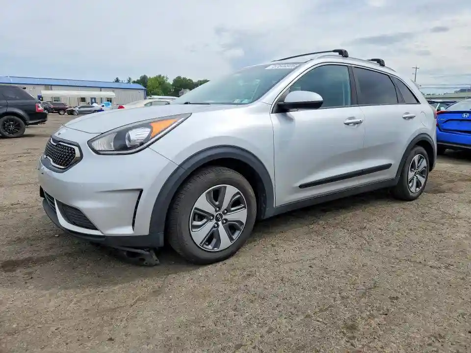 KNDCB3LC8K5217395 2019 KIA NIRO-0