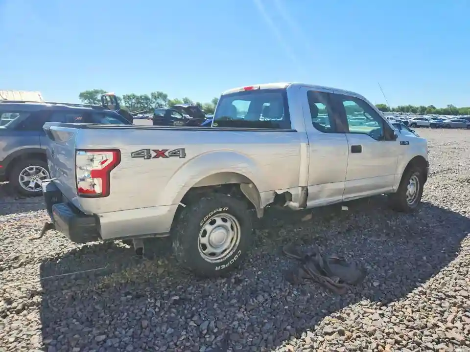 1FTFX1E52JFC43954 2018 FORD F150-2