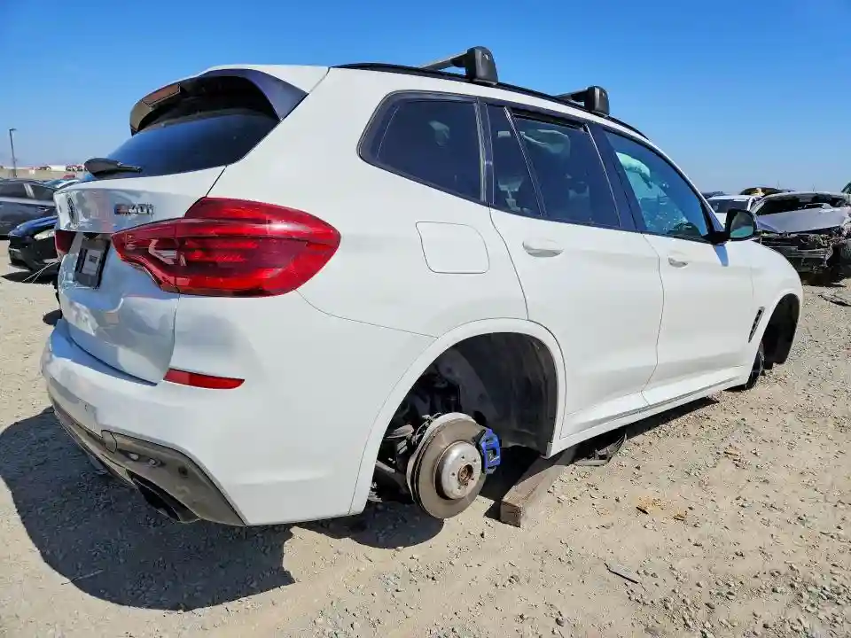 5UXTS3C5XJ0Y96890 2018 BMW X3-2