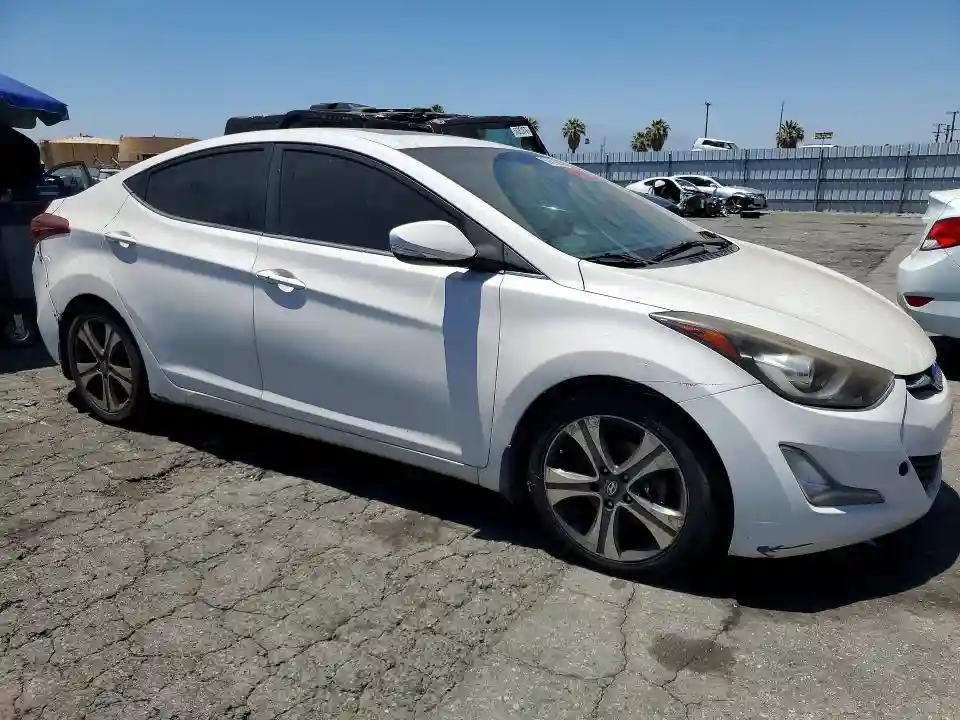 KMHDH4AH0FU372716 2015 HYUNDAI ELANTRA-3