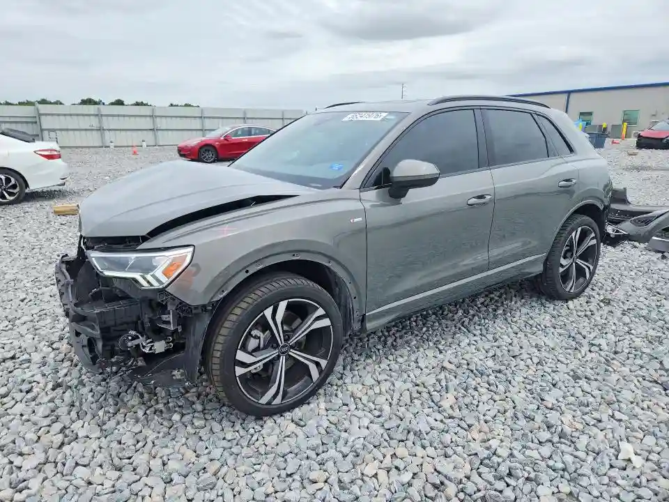WA1EECF33R1138787 2024 AUDI Q3-0