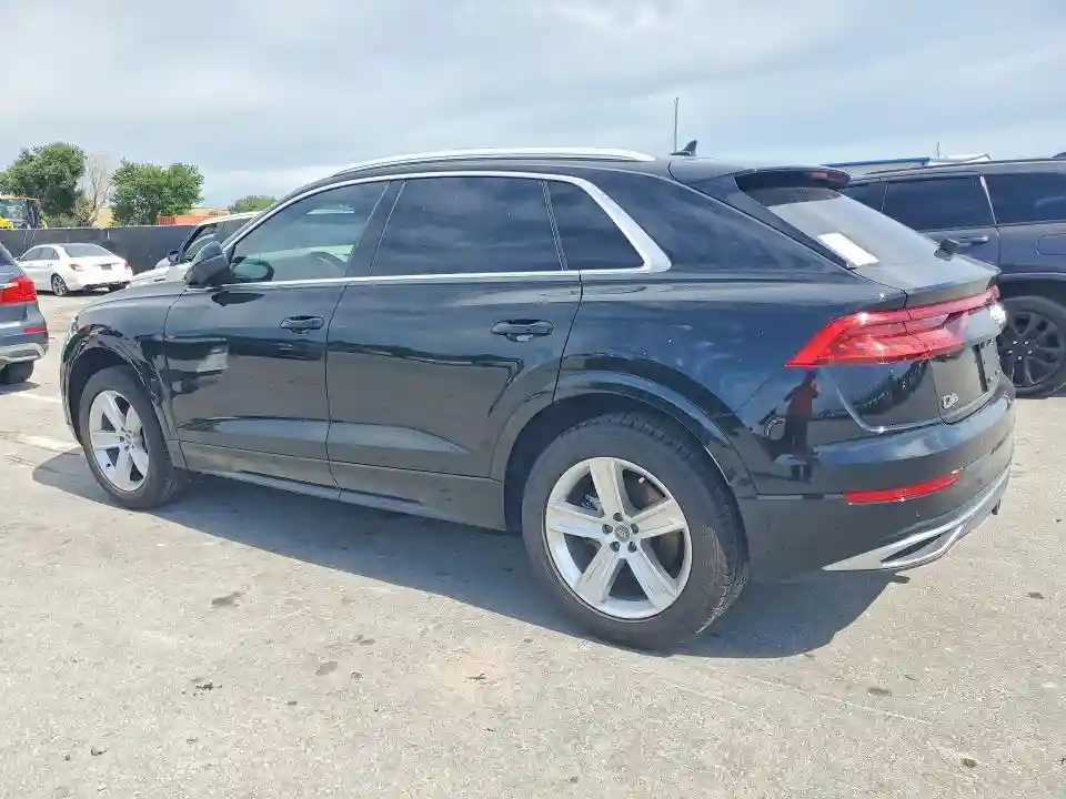 WA1AVAF11KD016256 2019 AUDI Q8-1