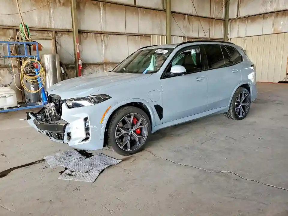5UX43EU05T9407035 2026 BMW X5-0