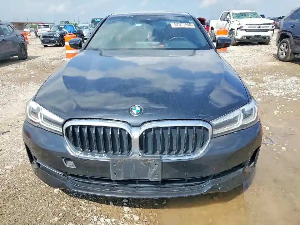 WBA53BH03PCN19076 2023 BMW 5 SERIES-4