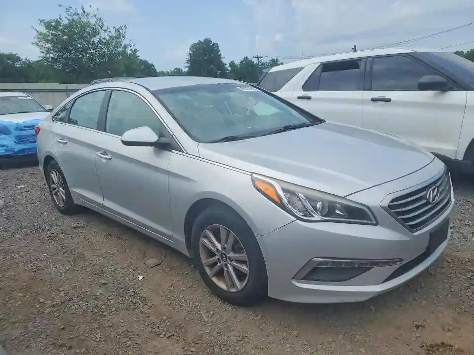 5NPE24AF0FH015779 2015 HYUNDAI SONATA-3