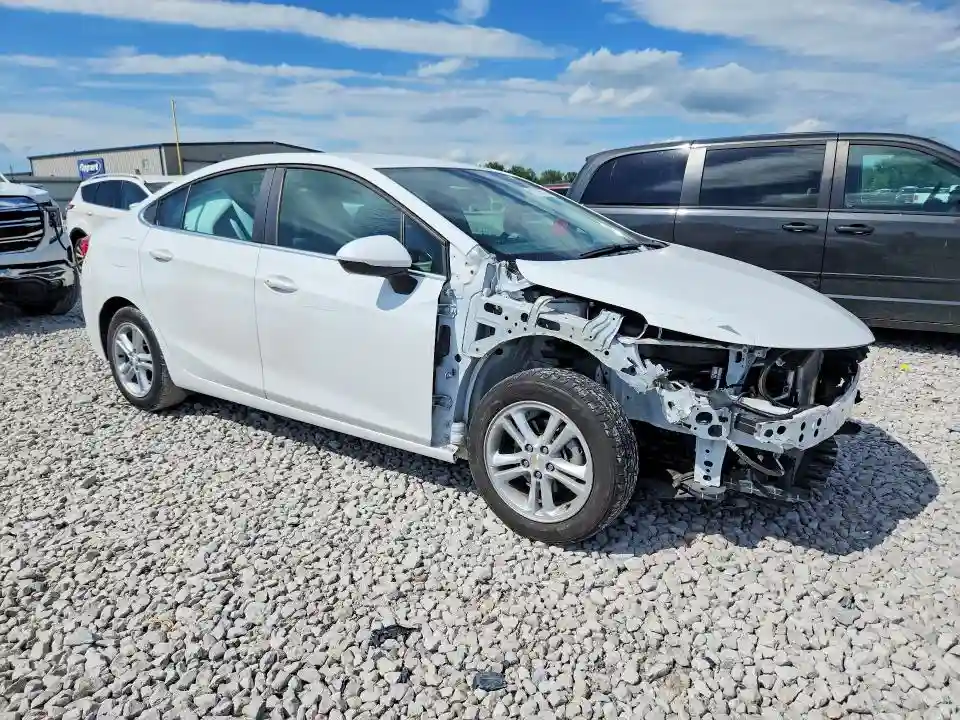 1G1BE5SM9H7193557 2017 CHEVROLET CRUZE-3