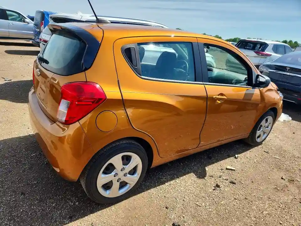 KL8CB6SA0LC465003 2020 CHEVROLET SPARK-2