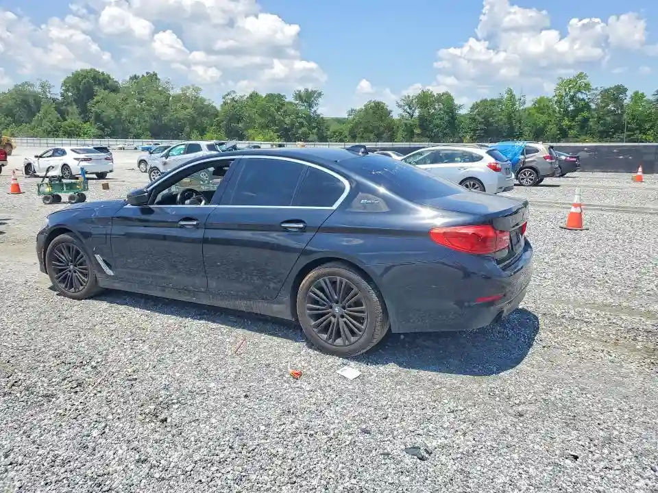 WBAJA9C57JB033206 2018 BMW 5 SERIES-1