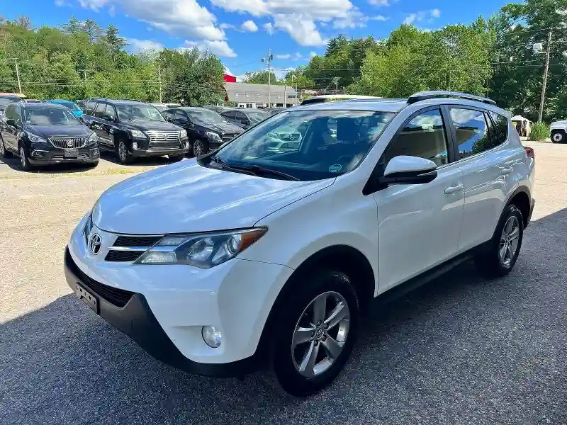 JTMRFREVXFD138077 2015 TOYOTA RAV4-1