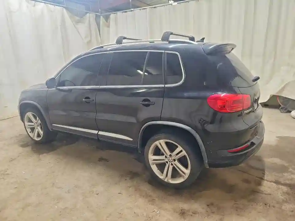WVGAV7AX2GW067339 2016 VOLKSWAGEN TIGUAN-1