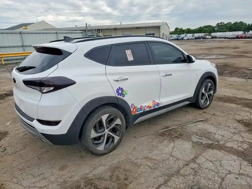 KM8J33A2XJU802493 2018 HYUNDAI TUCSON-2