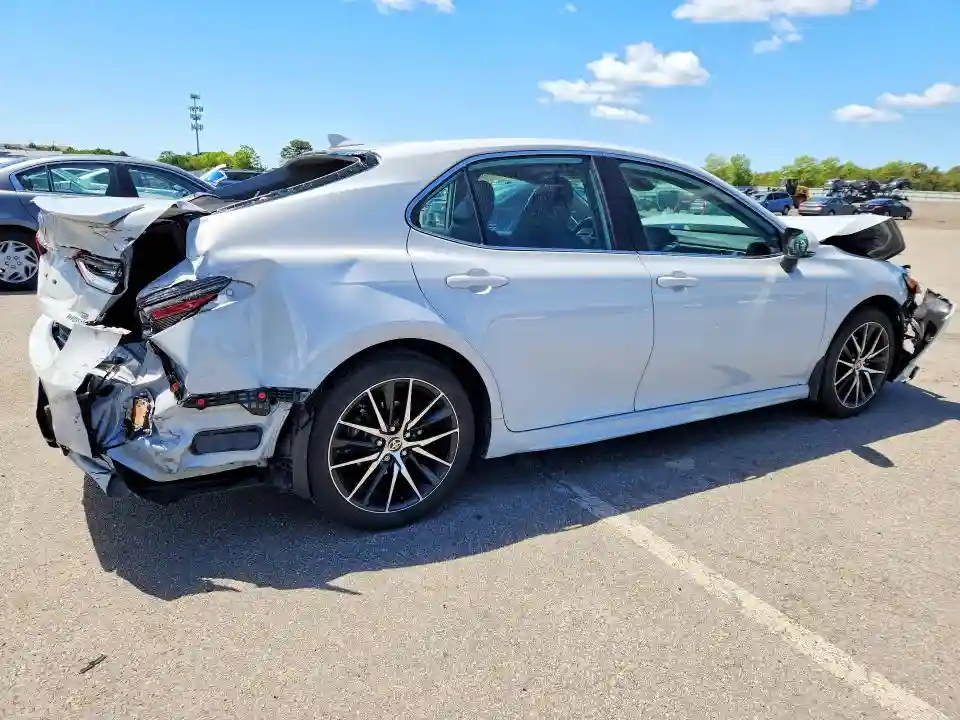 4T1G31AK7RU070074 2024 TOYOTA CAMRY SOLA-2