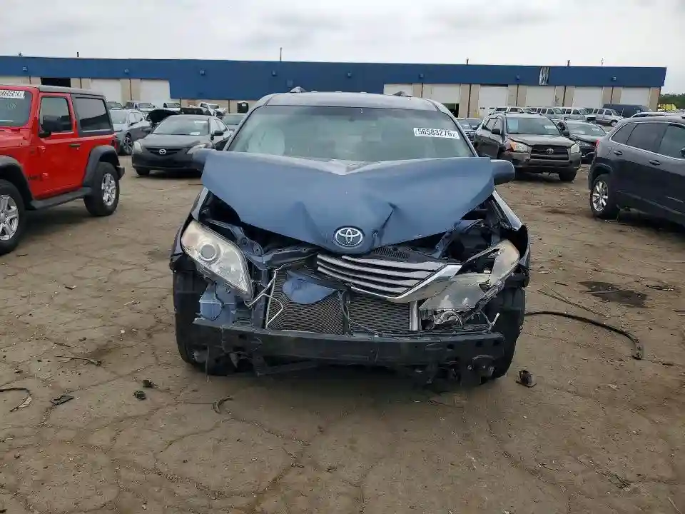 5TDYK3DC2FS635567 2015 TOYOTA SIENNA-4