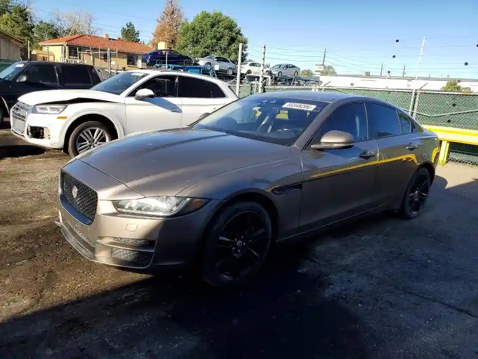 SAJAE4BG0HA961972 2017 JAGUAR XE-0