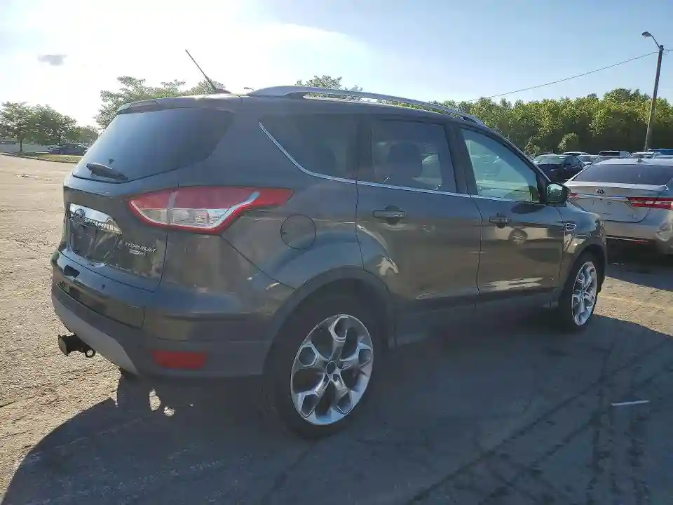 1FMCU9J97FUB37713 2015 FORD ESCAPE-2
