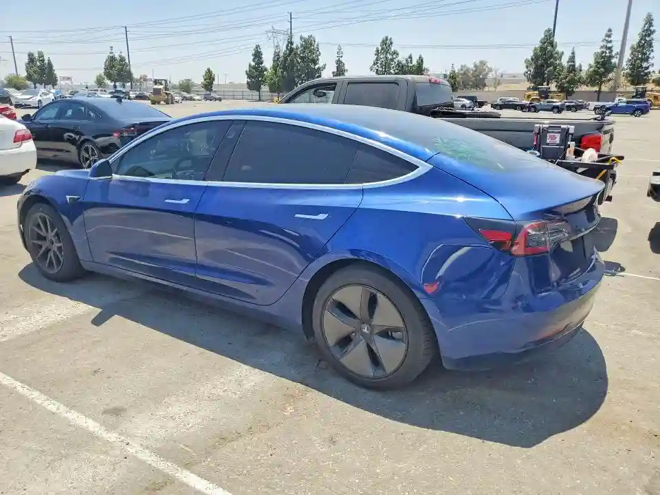 5YJ3E1EA9KF400732 2019 TESLA MODEL 3-1