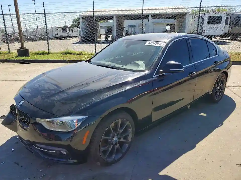 WBA8B9C57JEE81586 2018 BMW 3 SERIES-0