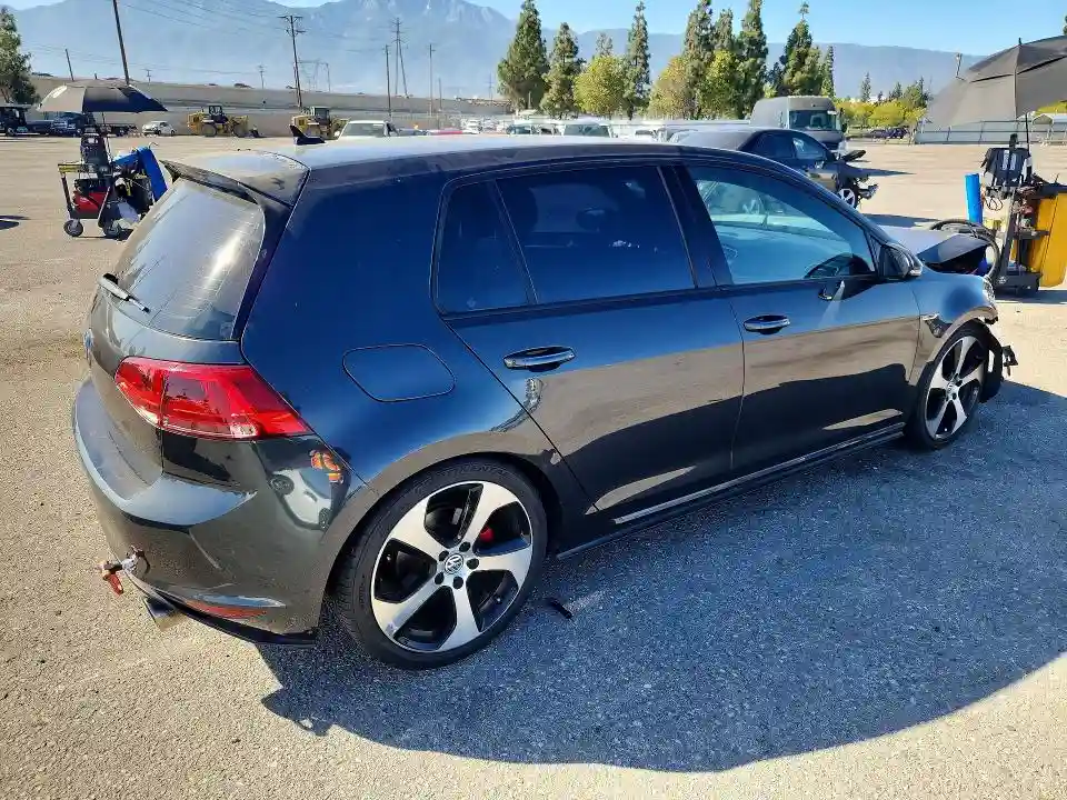 3VW5T7AU3HM010888 2017 VOLKSWAGEN GTI-2