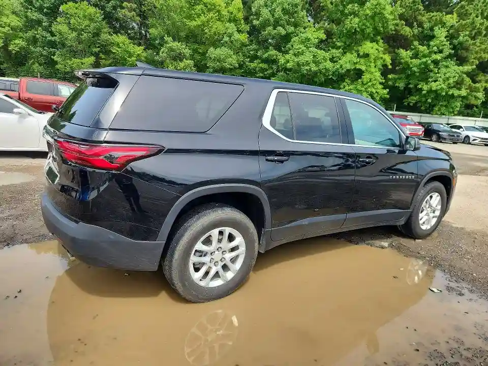 1GNERFKW8PJ116235 2023 CHEVROLET TRAVERSE-2