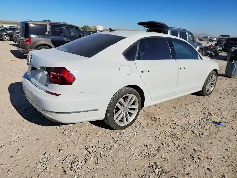 1VWLA7A33KC001900 2019 VOLKSWAGEN PASSAT-2
