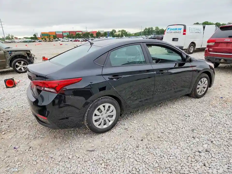 3KPC24A65ME131519 2021 HYUNDAI ACCENT-2