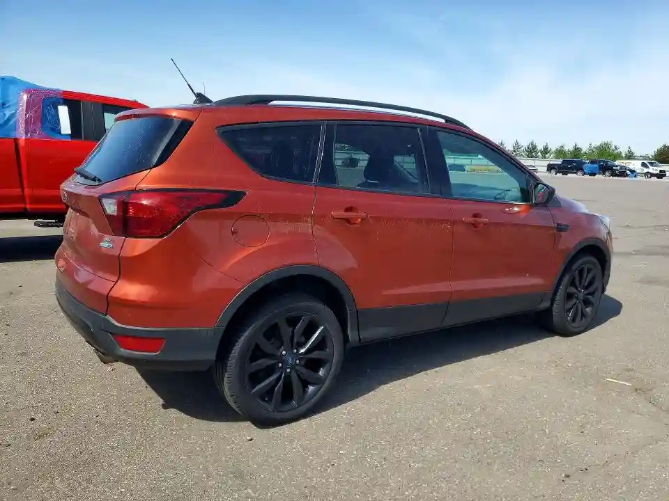 1FMCU9GD4KUB29557 2019 FORD ESCAPE-2
