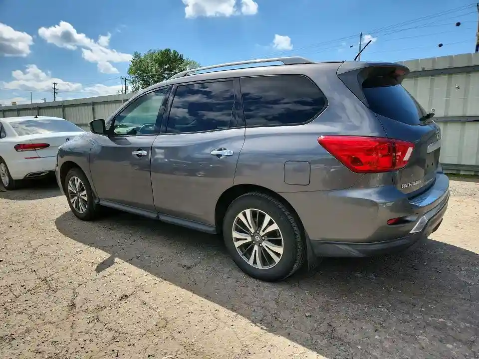 5N1DR2MN8HC613126 2017 NISSAN PATHFINDER-1