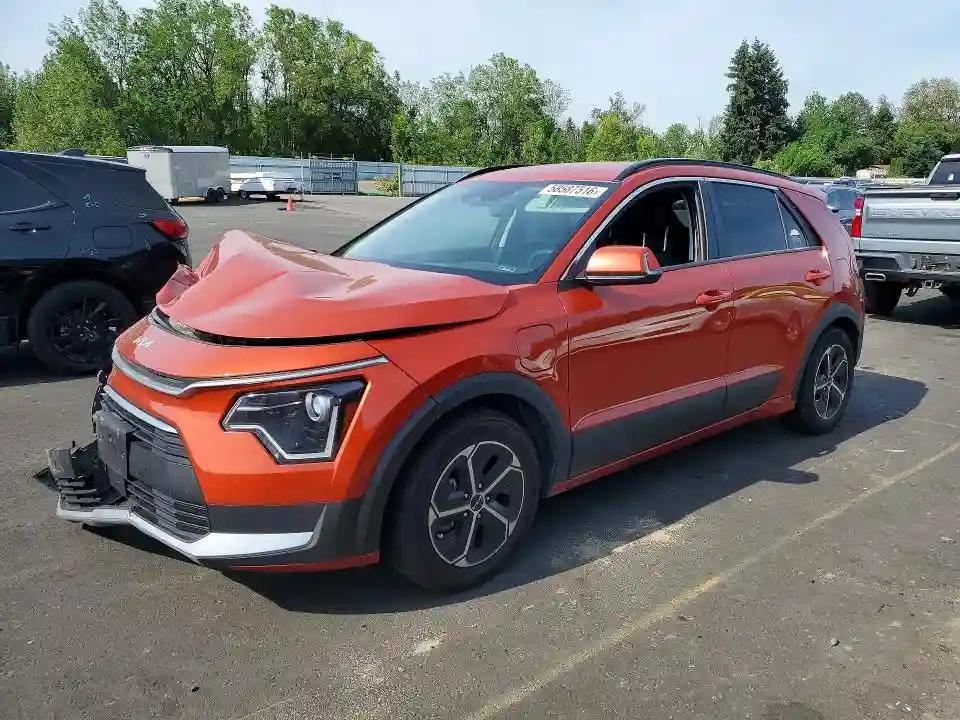 KNDCS3LF0P5063623 2023 KIA NIRO-0