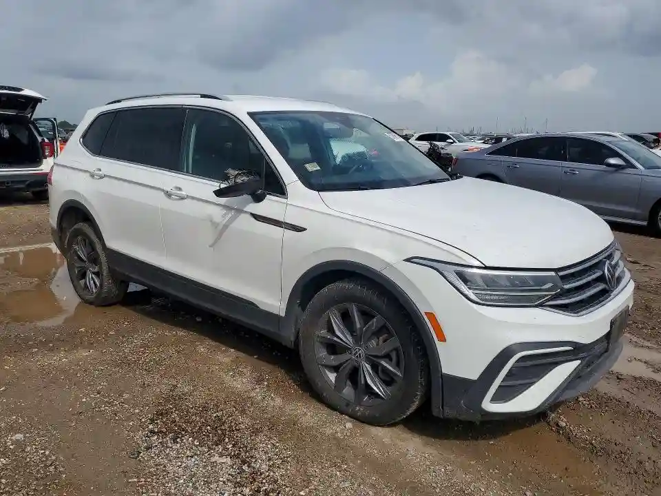 3VV3B7AXXNM122687 2022 VOLKSWAGEN TIGUAN-3