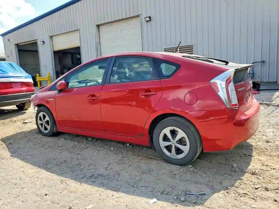 JTDKN3DU9F0432152 2015 TOYOTA PRIUS-1