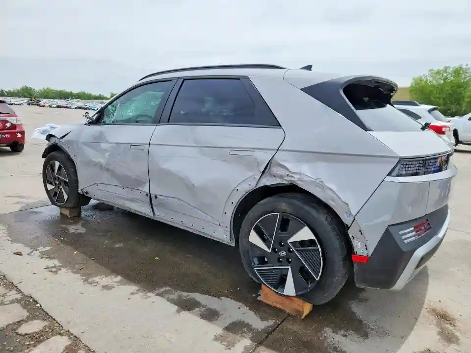 7YAKNDDC3SY034596 2025 HYUNDAI IONIQ-1