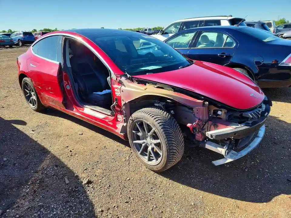 5YJ3E1EA9KF435898 2019 TESLA MODEL 3-3