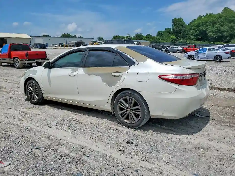 4T1BF1FK5FU007156 2015 TOYOTA CAMRY-1